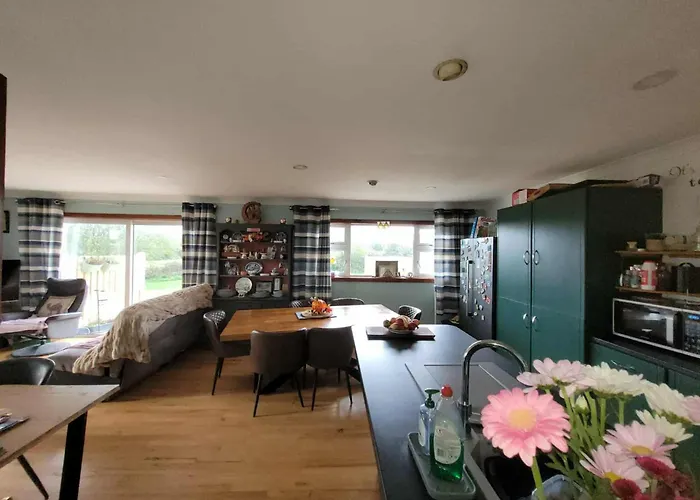 With Jack Habitación en casa particular Limerick Junction